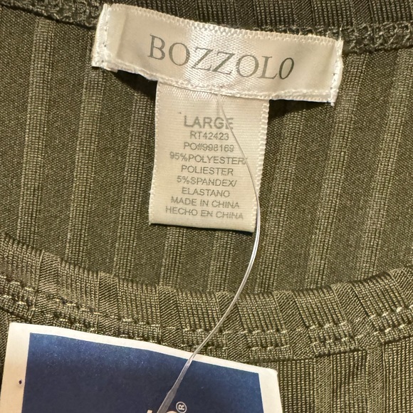 Women’s tank top size Large - Picture 2 of 3